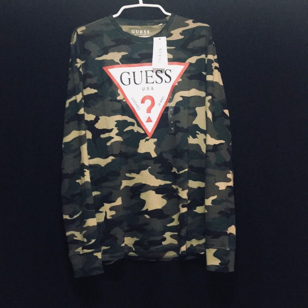 nwt guess camo L/s